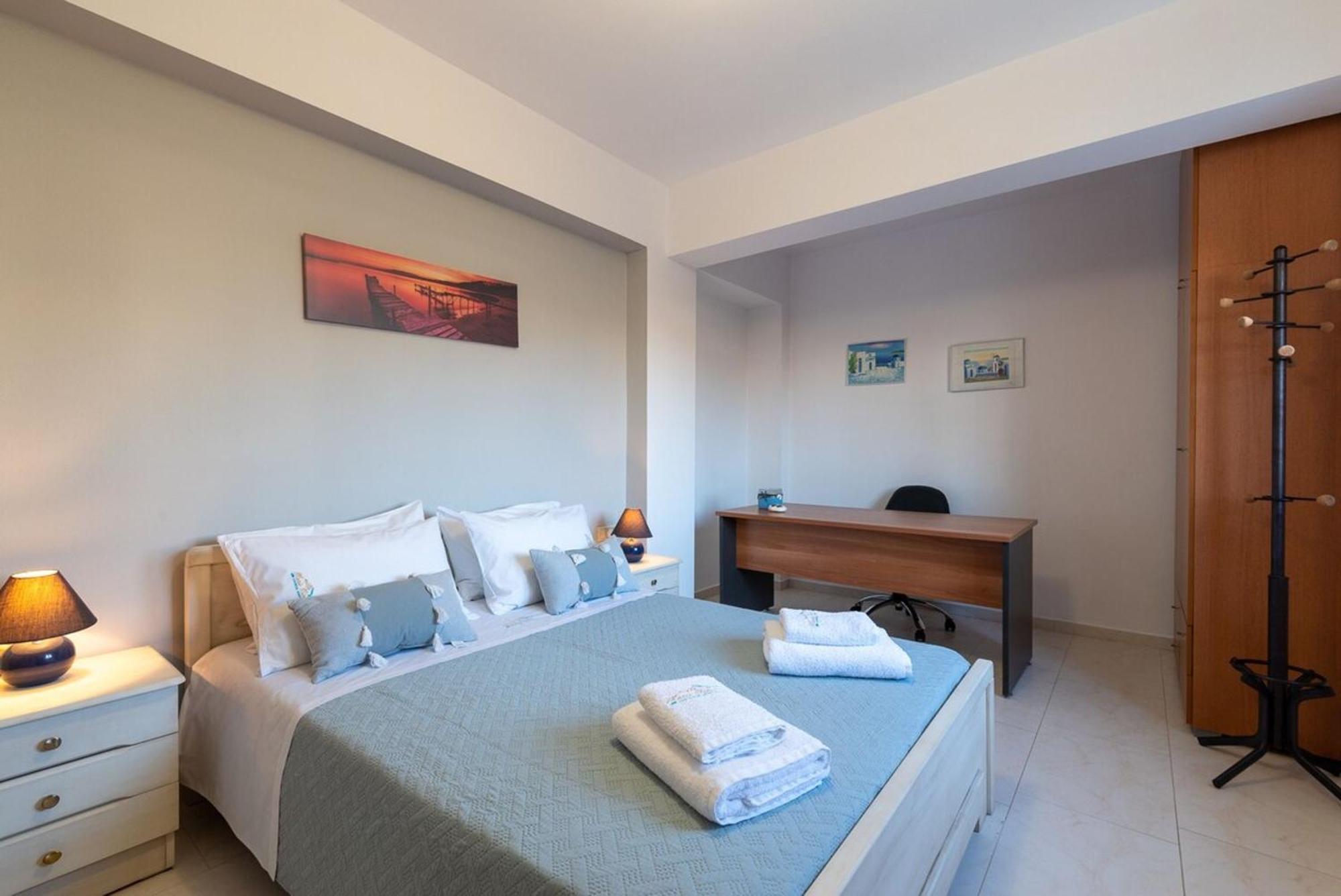 Marie Nicol 2 Bedroom Apartment Agia Pelagia Exteriör bild
